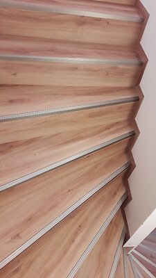 Dřevěné schodišťové stupnice a podstupnice