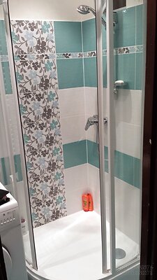 Nová koupelna v rodinném domě - sprchový kout